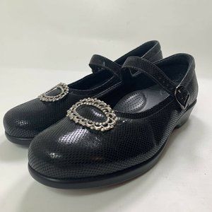 SAS Tripad Comfort Black Leather Maria Mary Janes Size 9.5 Right Shoe Higher